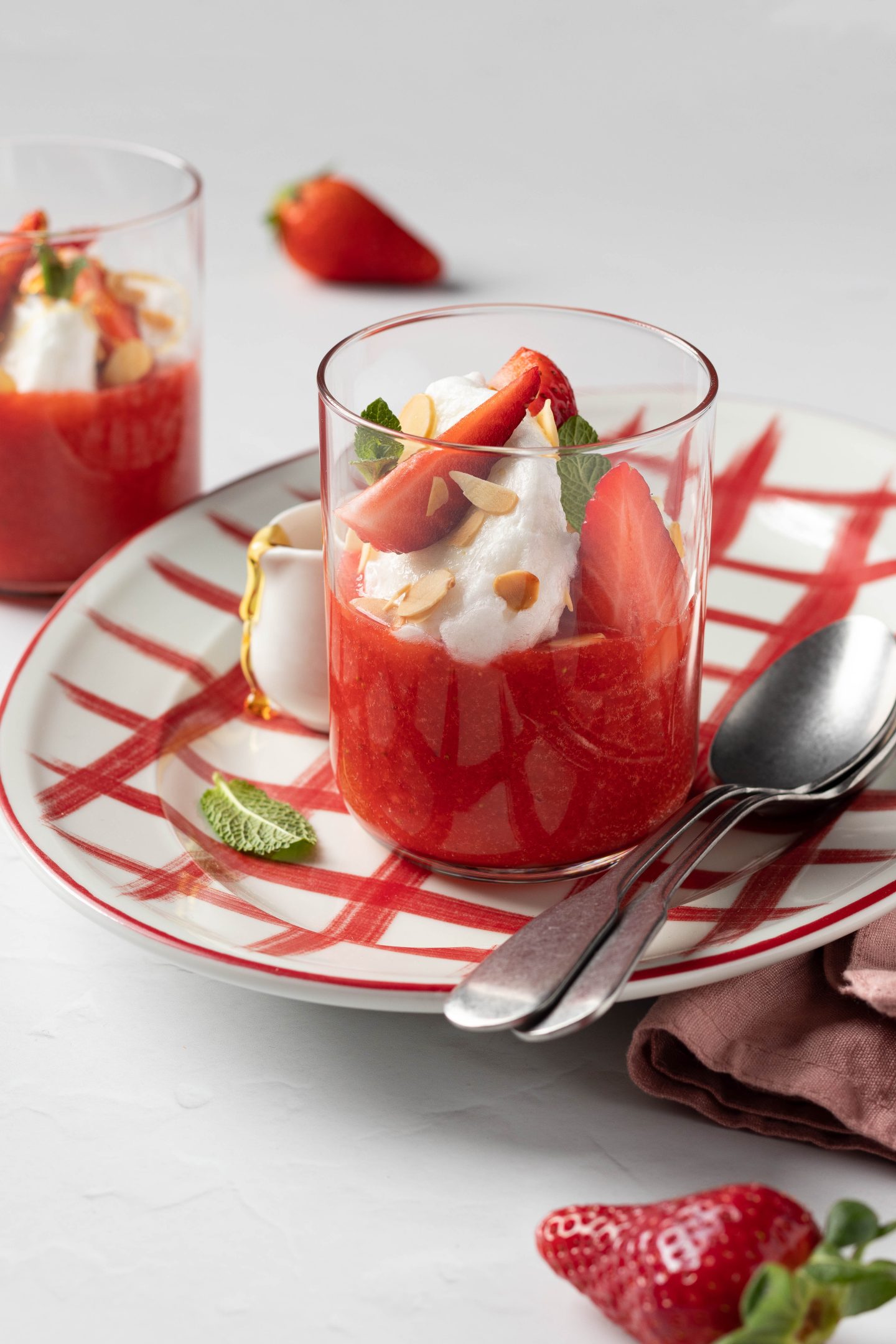 ile flottante alle fragole