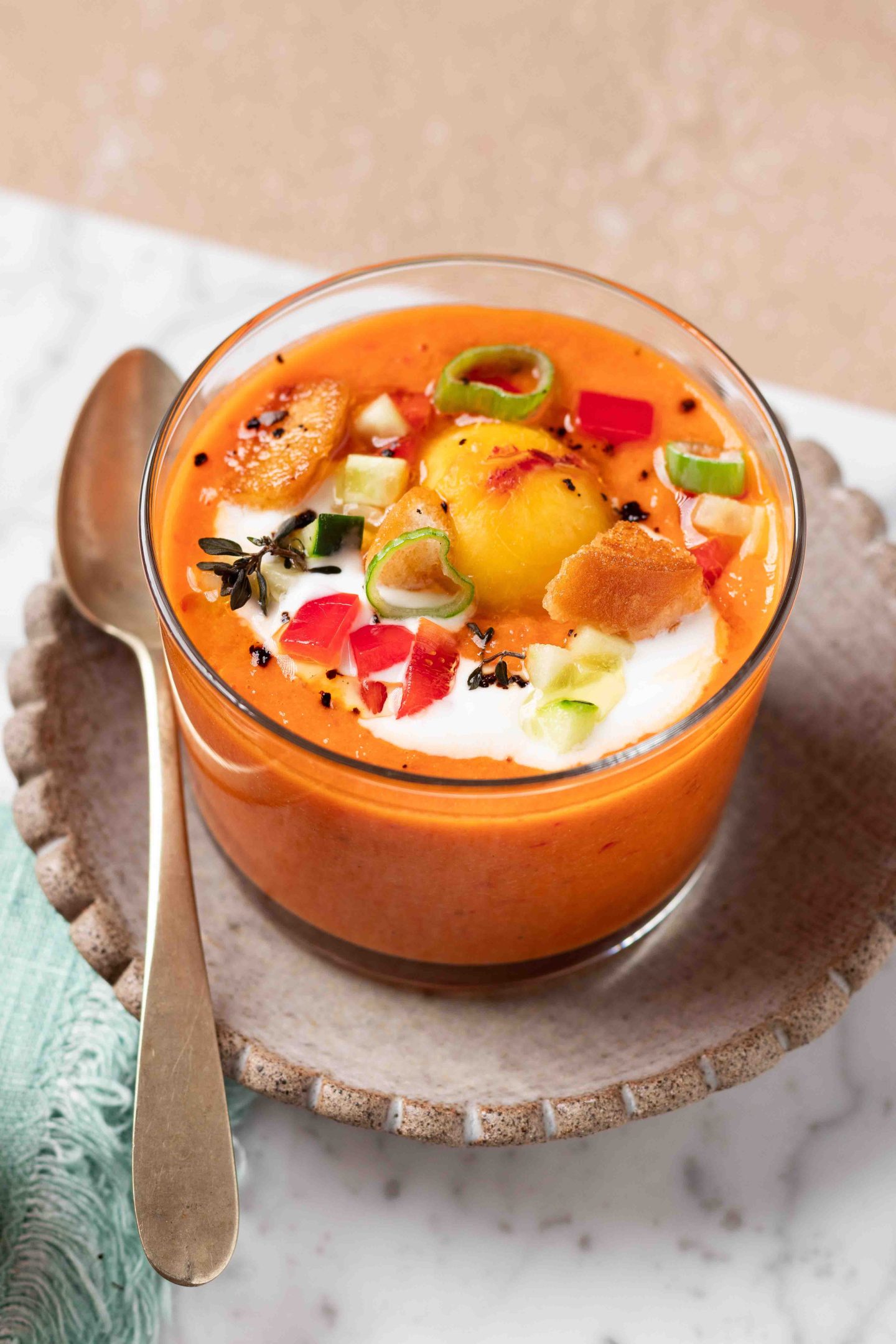 gazpacho rivisitato di peperoni e pesche